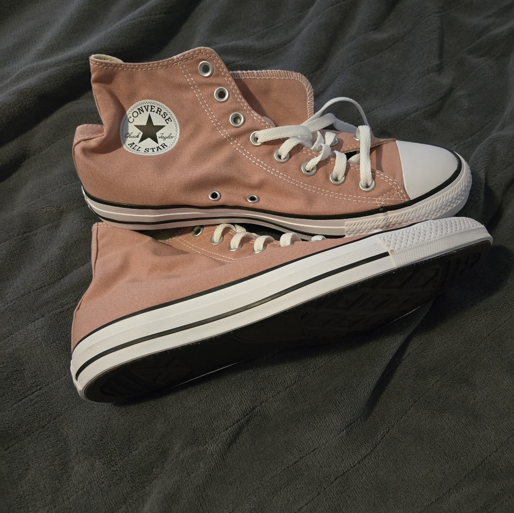 Unisex M10 W12 high top  Converse